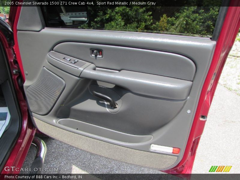 Sport Red Metallic / Medium Gray 2005 Chevrolet Silverado 1500 Z71 Crew Cab 4x4
