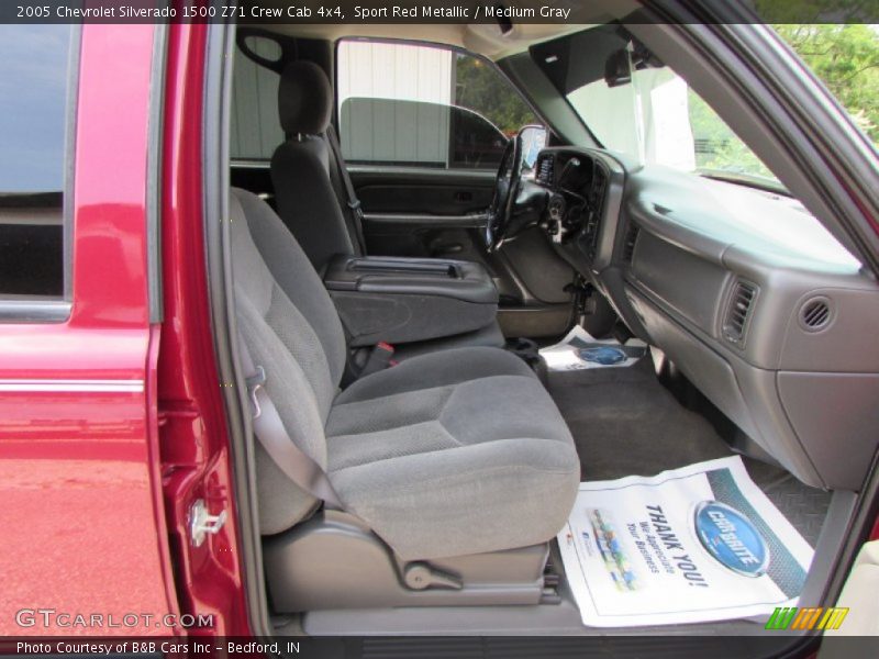 Sport Red Metallic / Medium Gray 2005 Chevrolet Silverado 1500 Z71 Crew Cab 4x4