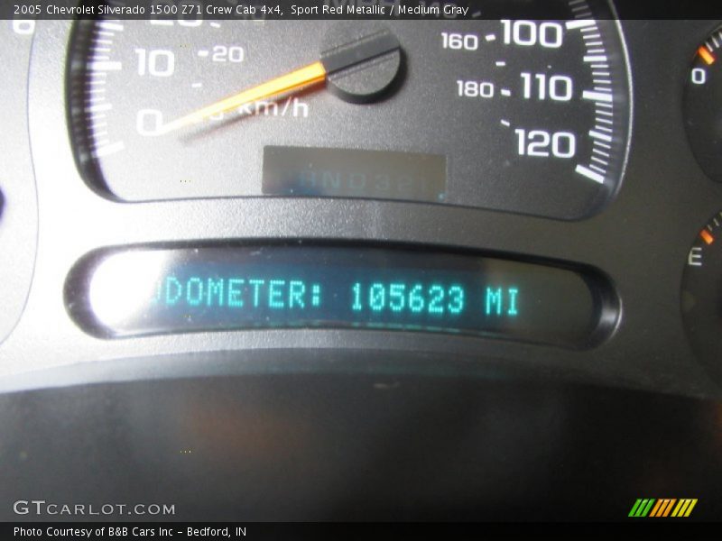 Sport Red Metallic / Medium Gray 2005 Chevrolet Silverado 1500 Z71 Crew Cab 4x4