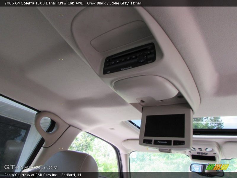 Onyx Black / Stone Gray leather 2006 GMC Sierra 1500 Denali Crew Cab 4WD