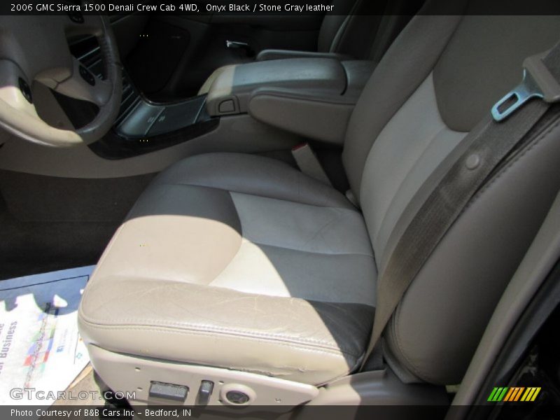 Onyx Black / Stone Gray leather 2006 GMC Sierra 1500 Denali Crew Cab 4WD