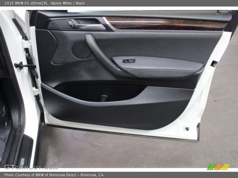 Alpine White / Black 2015 BMW X3 xDrive28i