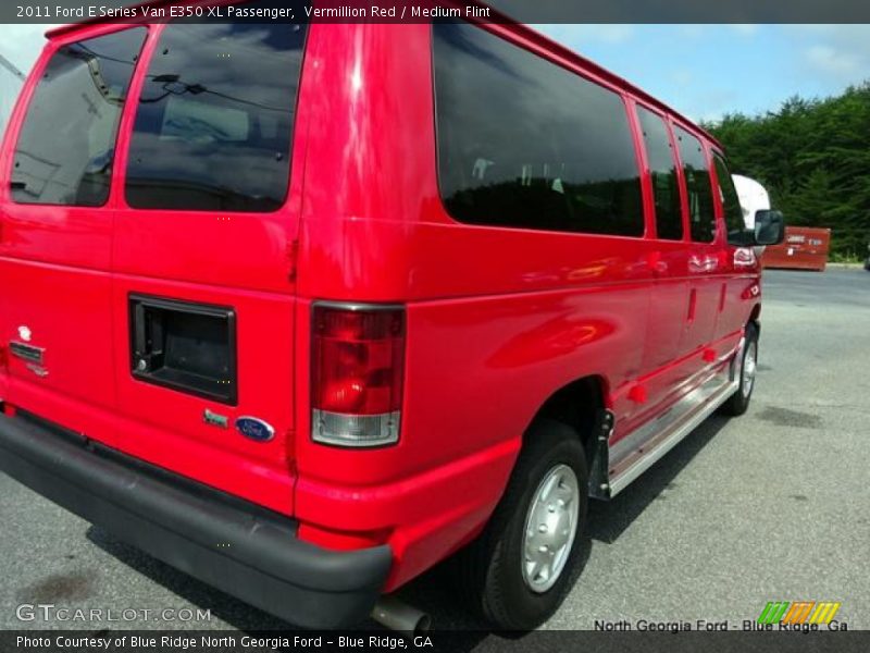 Vermillion Red / Medium Flint 2011 Ford E Series Van E350 XL Passenger