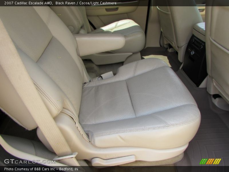 Black Raven / Cocoa/Light Cashmere 2007 Cadillac Escalade AWD