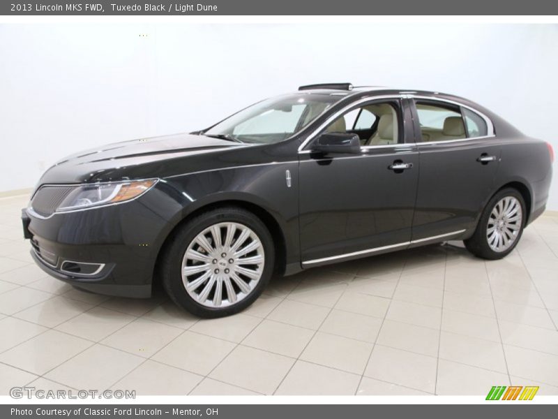 Tuxedo Black / Light Dune 2013 Lincoln MKS FWD