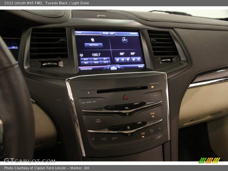 Tuxedo Black / Light Dune 2013 Lincoln MKS FWD