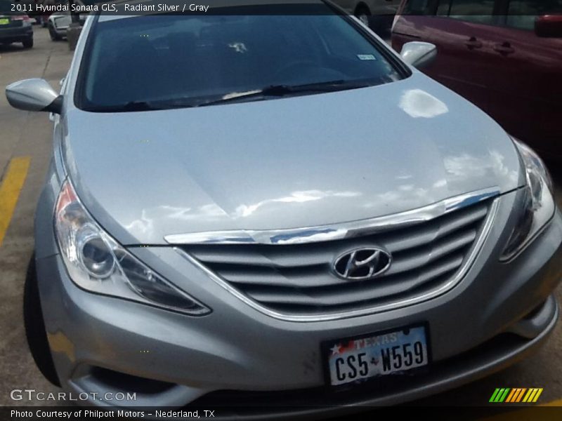 Radiant Silver / Gray 2011 Hyundai Sonata GLS