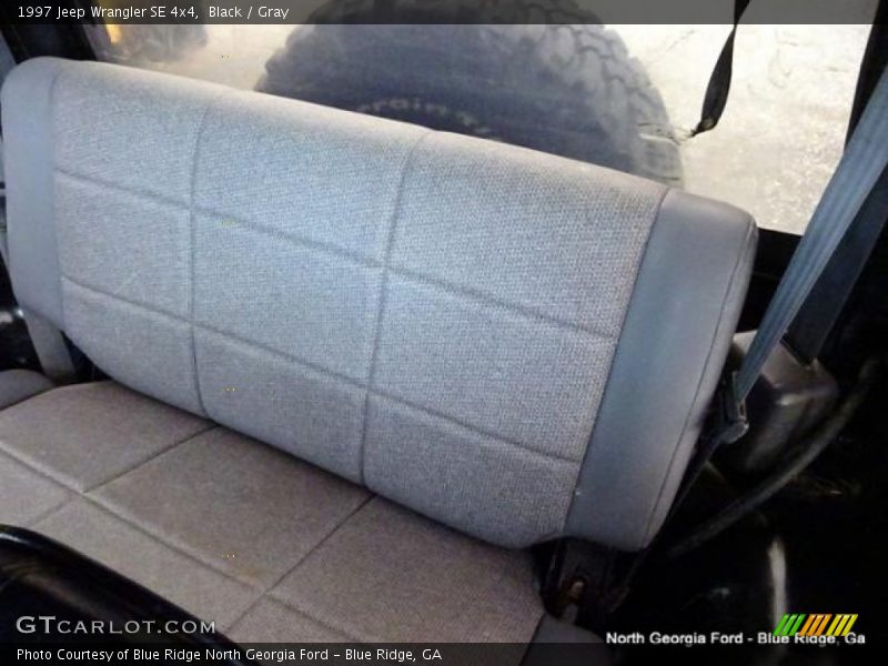 Black / Gray 1997 Jeep Wrangler SE 4x4