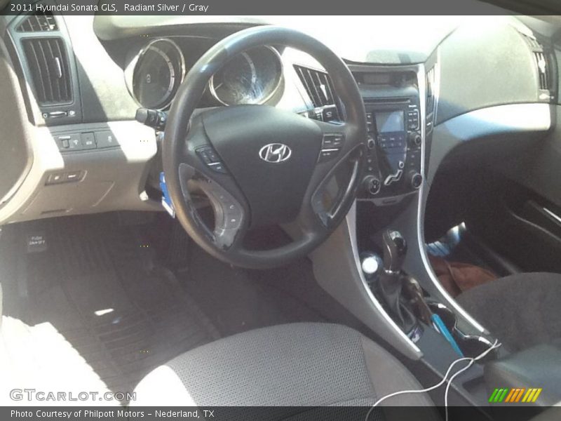 Radiant Silver / Gray 2011 Hyundai Sonata GLS