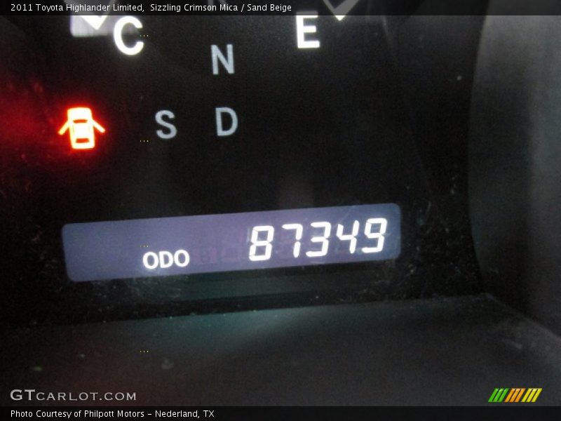 Sizzling Crimson Mica / Sand Beige 2011 Toyota Highlander Limited