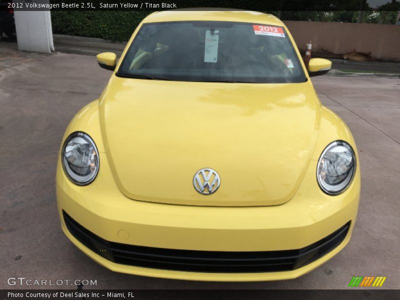 Saturn Yellow / Titan Black 2012 Volkswagen Beetle 2.5L