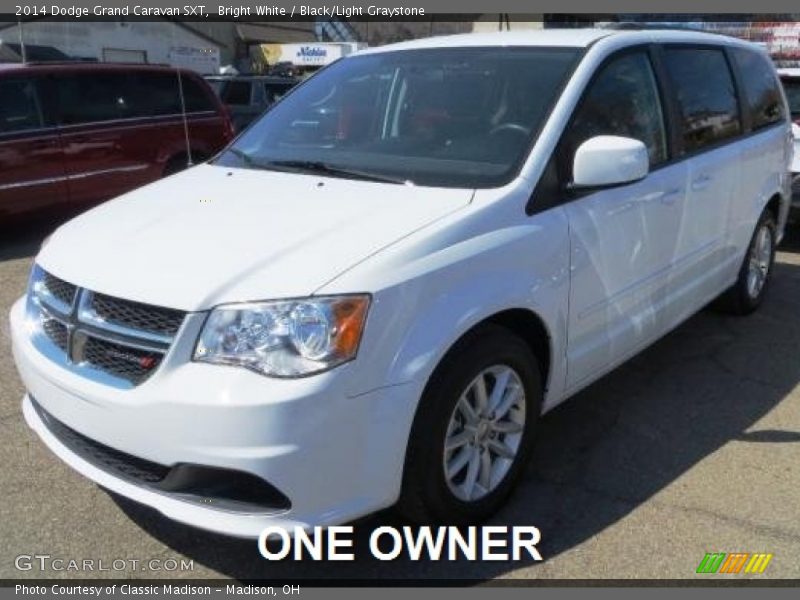 Bright White / Black/Light Graystone 2014 Dodge Grand Caravan SXT