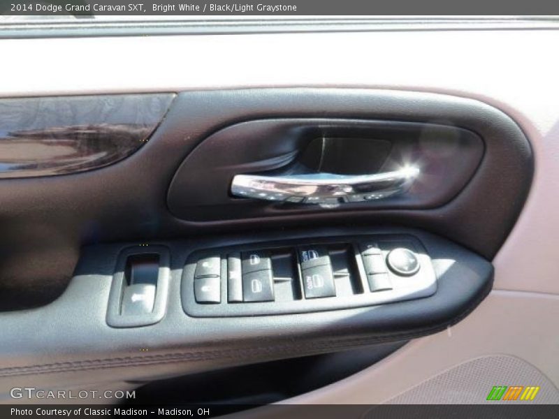 Bright White / Black/Light Graystone 2014 Dodge Grand Caravan SXT
