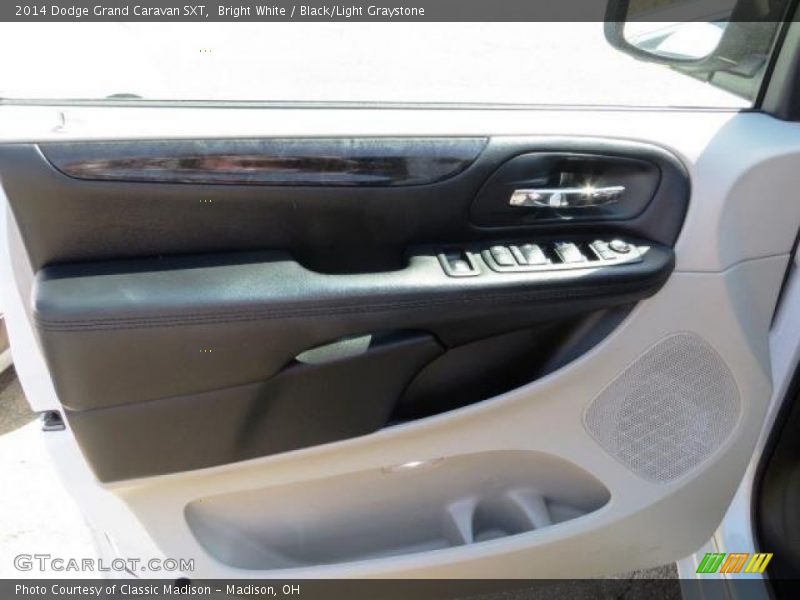 Bright White / Black/Light Graystone 2014 Dodge Grand Caravan SXT
