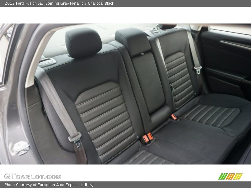 Sterling Gray Metallic / Charcoal Black 2013 Ford Fusion SE