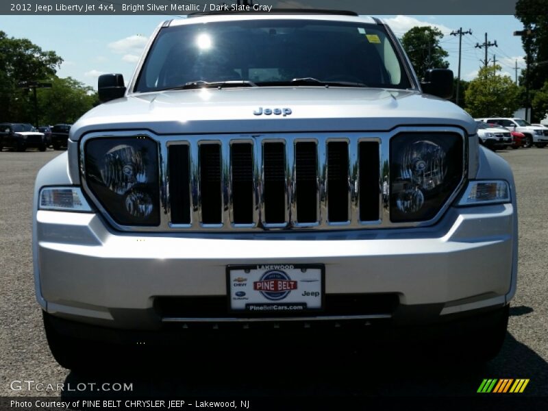 Bright Silver Metallic / Dark Slate Gray 2012 Jeep Liberty Jet 4x4