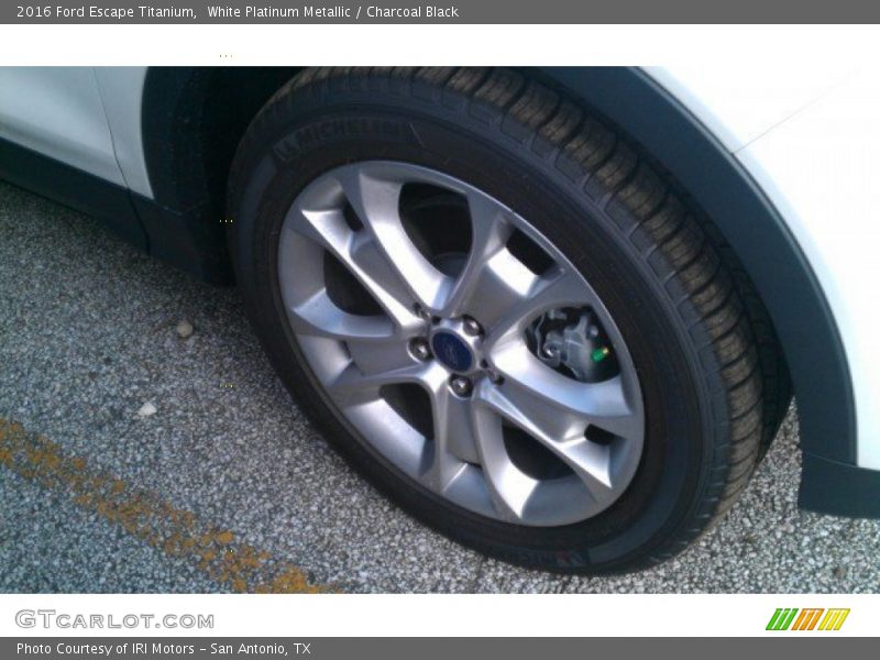 White Platinum Metallic / Charcoal Black 2016 Ford Escape Titanium