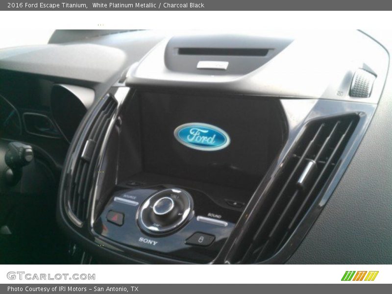 White Platinum Metallic / Charcoal Black 2016 Ford Escape Titanium