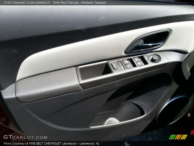 Siren Red Tintcoat / Medium Titanium 2016 Chevrolet Cruze Limited LT