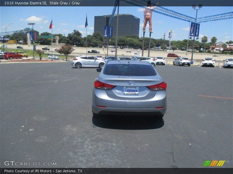 Shale Gray / Gray 2016 Hyundai Elantra SE