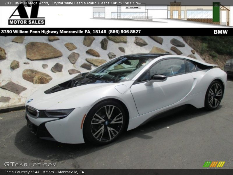 Crystal White Pearl Metallic / Mega Carum Spice Grey 2015 BMW i8 Mega World