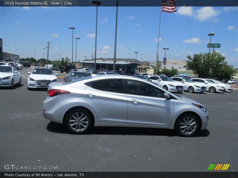 Silver / Gray 2016 Hyundai Elantra SE