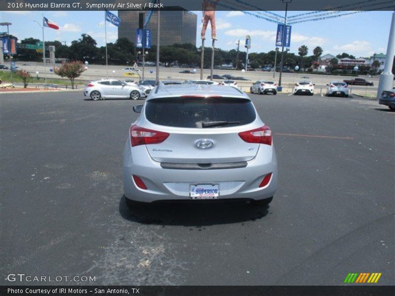 Symphony Air Silver / Black 2016 Hyundai Elantra GT