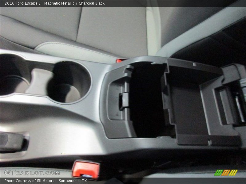 Magnetic Metallic / Charcoal Black 2016 Ford Escape S