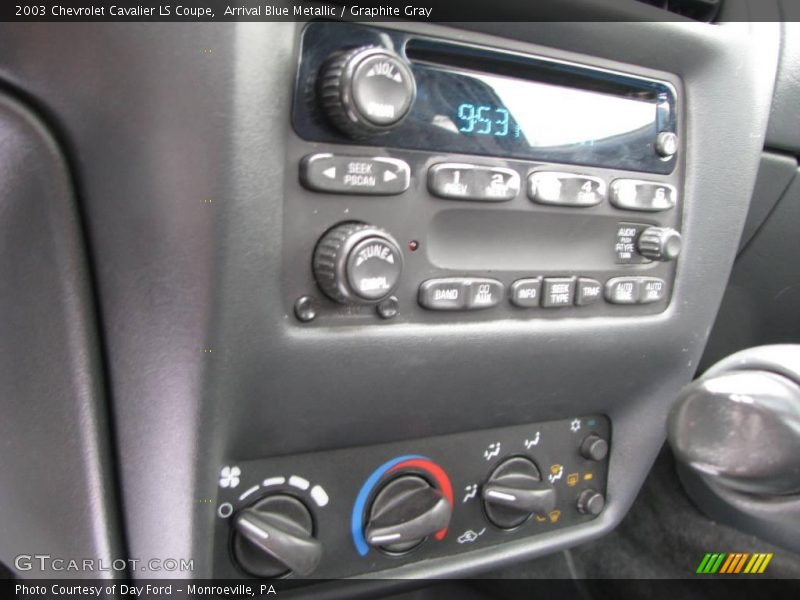 Arrival Blue Metallic / Graphite Gray 2003 Chevrolet Cavalier LS Coupe