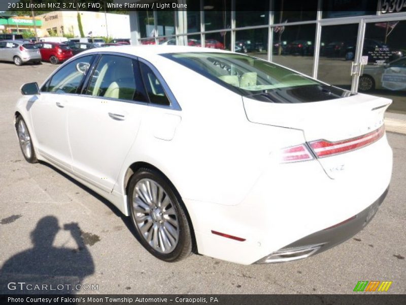 White Platinum / Light Dune 2013 Lincoln MKZ 3.7L V6 FWD