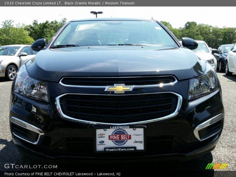 Black Granite Metallic / Medium Titanium 2016 Chevrolet Cruze Limited LT