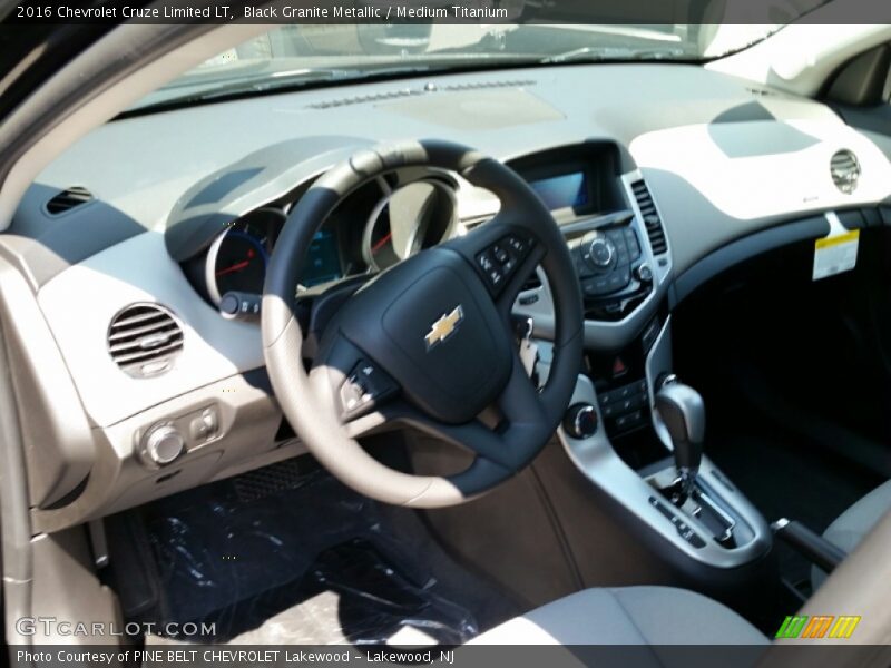 Black Granite Metallic / Medium Titanium 2016 Chevrolet Cruze Limited LT
