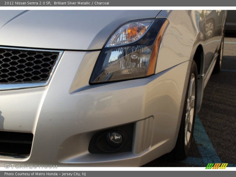 Brilliant Silver Metallic / Charcoal 2012 Nissan Sentra 2.0 SR