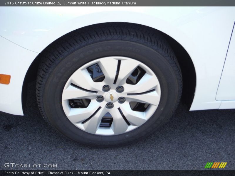 Summit White / Jet Black/Medium Titanium 2016 Chevrolet Cruze Limited LS