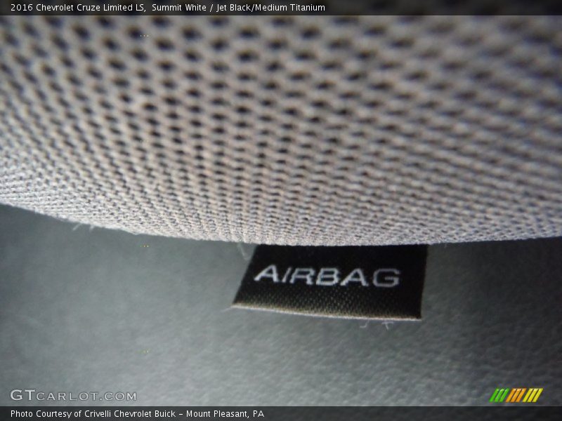 Summit White / Jet Black/Medium Titanium 2016 Chevrolet Cruze Limited LS