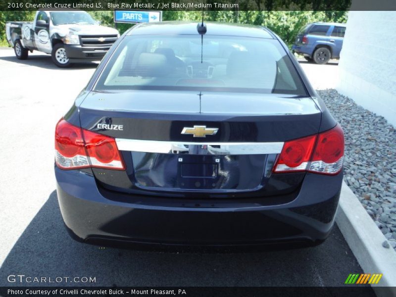 Blue Ray Metallic / Jet Black/Medium Titanium 2016 Chevrolet Cruze Limited LS