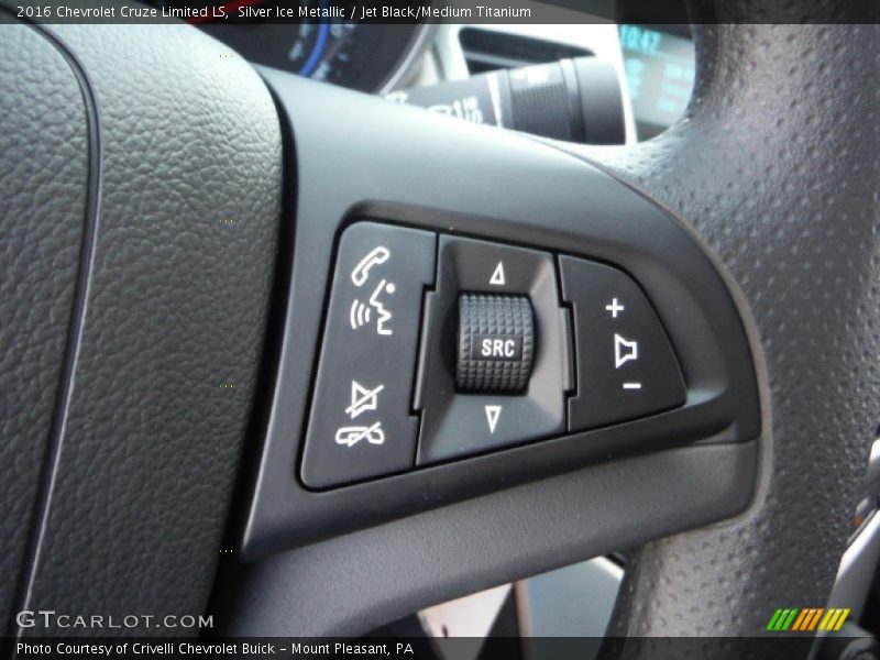 Silver Ice Metallic / Jet Black/Medium Titanium 2016 Chevrolet Cruze Limited LS