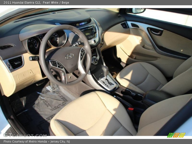 Pearl White / Beige 2011 Hyundai Elantra GLS