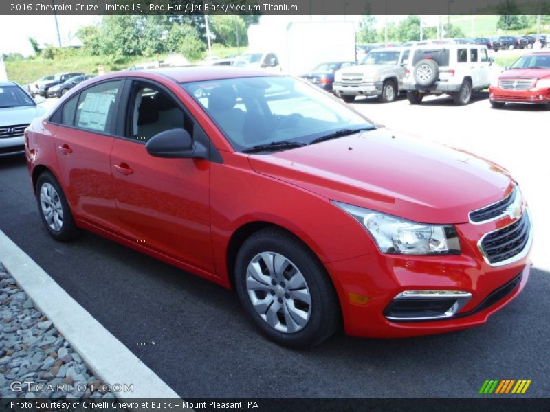 Front 3/4 View of 2016 Cruze Limited LS