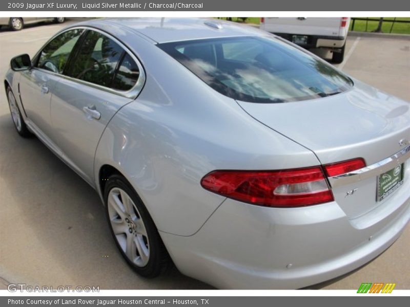 Liquid Silver Metallic / Charcoal/Charcoal 2009 Jaguar XF Luxury