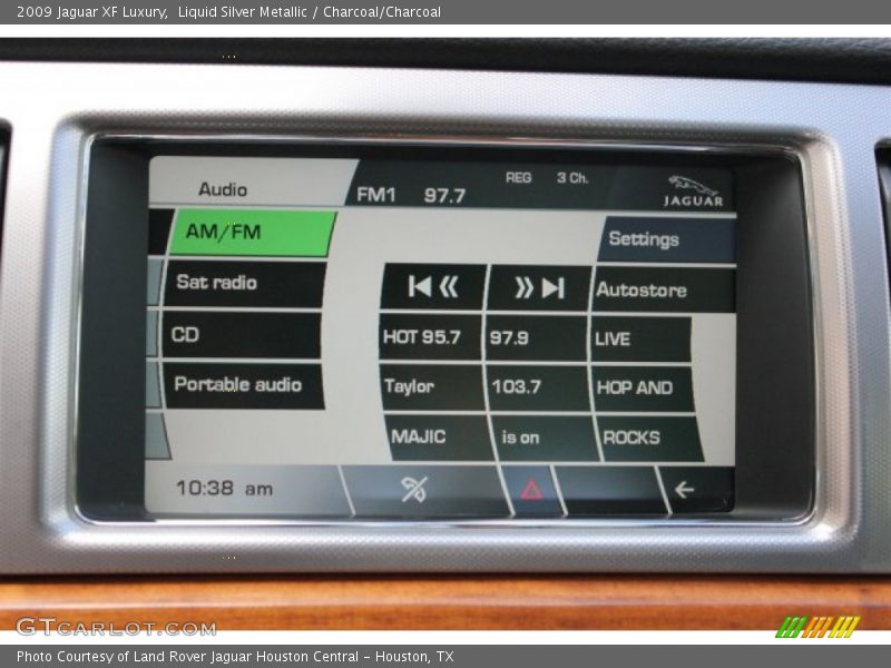 Liquid Silver Metallic / Charcoal/Charcoal 2009 Jaguar XF Luxury