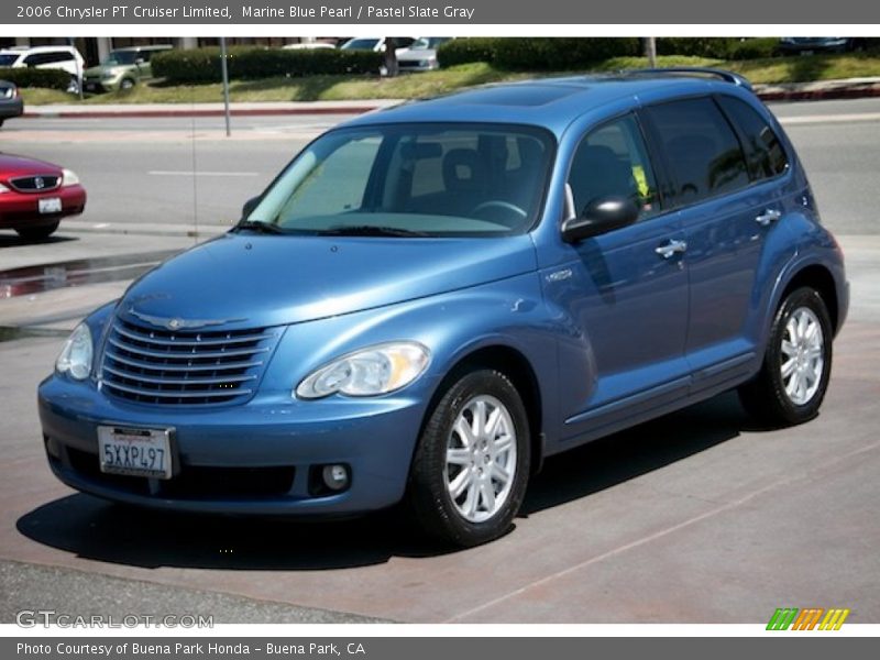 Front 3/4 View of 2006 PT Cruiser Limited