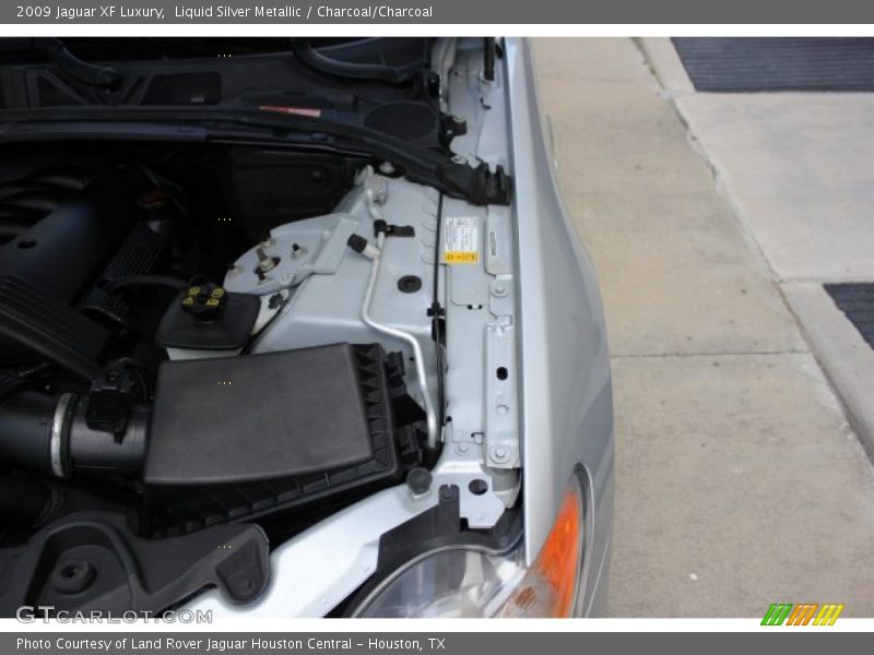 Liquid Silver Metallic / Charcoal/Charcoal 2009 Jaguar XF Luxury