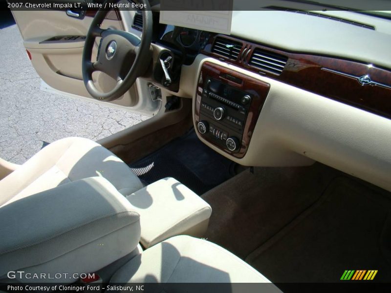 White / Neutral Beige 2007 Chevrolet Impala LT