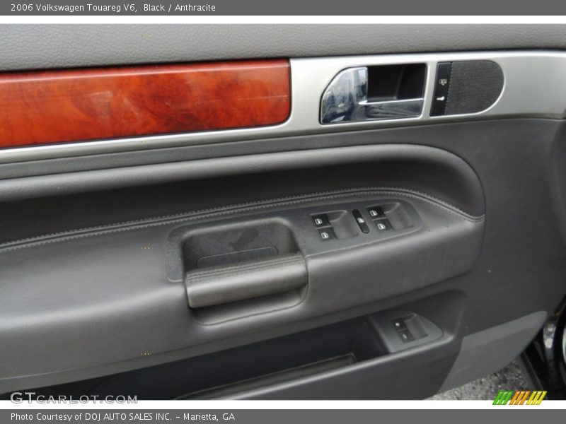 Black / Anthracite 2006 Volkswagen Touareg V6