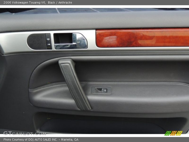 Black / Anthracite 2006 Volkswagen Touareg V6