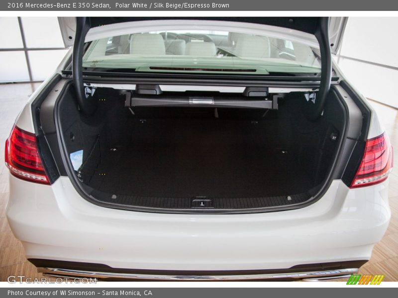 Polar White / Silk Beige/Espresso Brown 2016 Mercedes-Benz E 350 Sedan