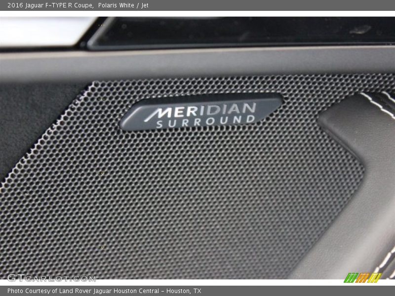 Audio System of 2016 F-TYPE R Coupe