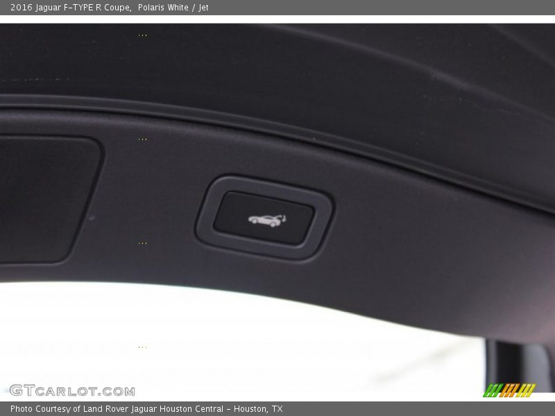 Polaris White / Jet 2016 Jaguar F-TYPE R Coupe
