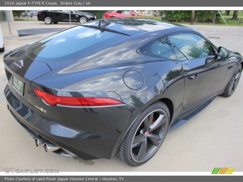 Stratus Gray / Jet 2016 Jaguar F-TYPE R Coupe